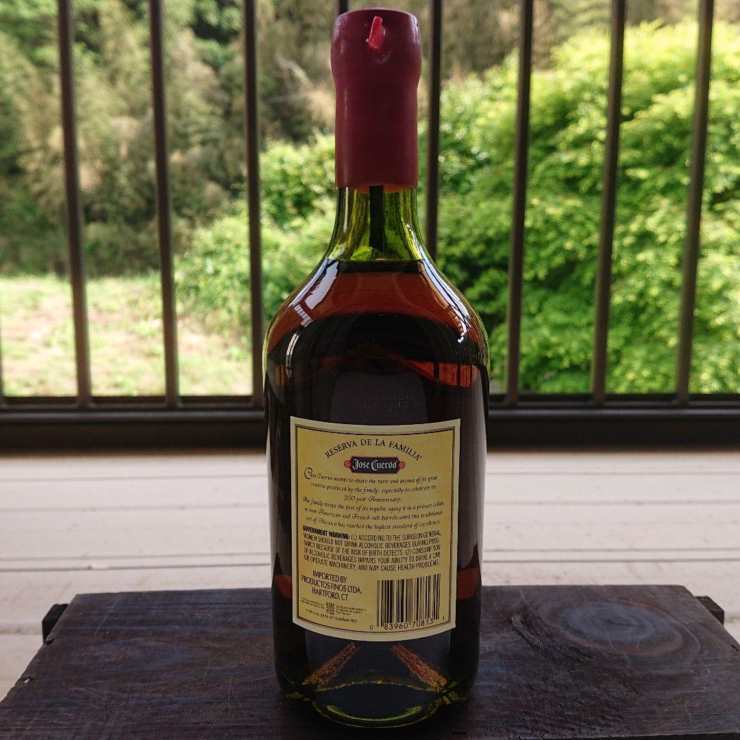 古酒 テキーラ　ホセクエルボ レゼルヴァ・デ・ラ・ファミリア 2007年流通品