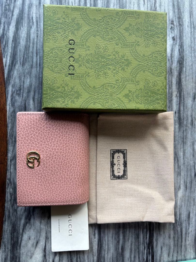 GUCCI グッチ 二つ折り財布 GGマーモント
