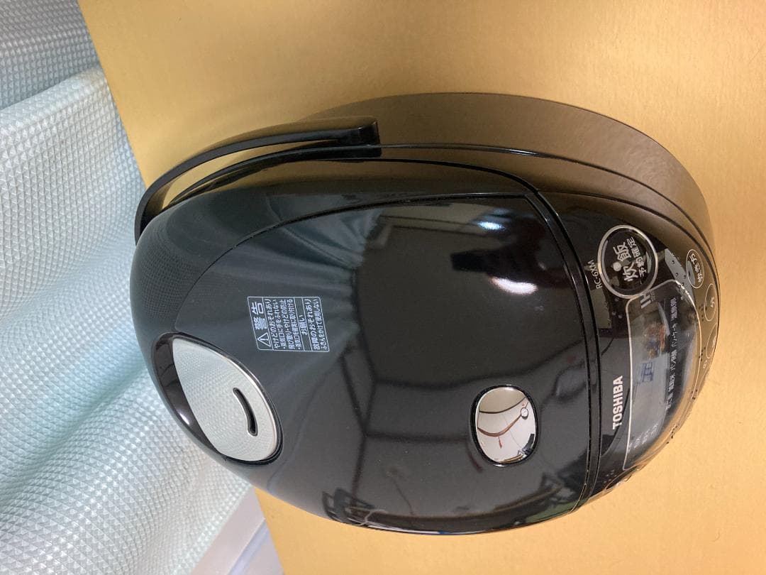 ★美品★ TOSHIBA RC-6XM IH炊飯器 黒 0.63l 2021年製