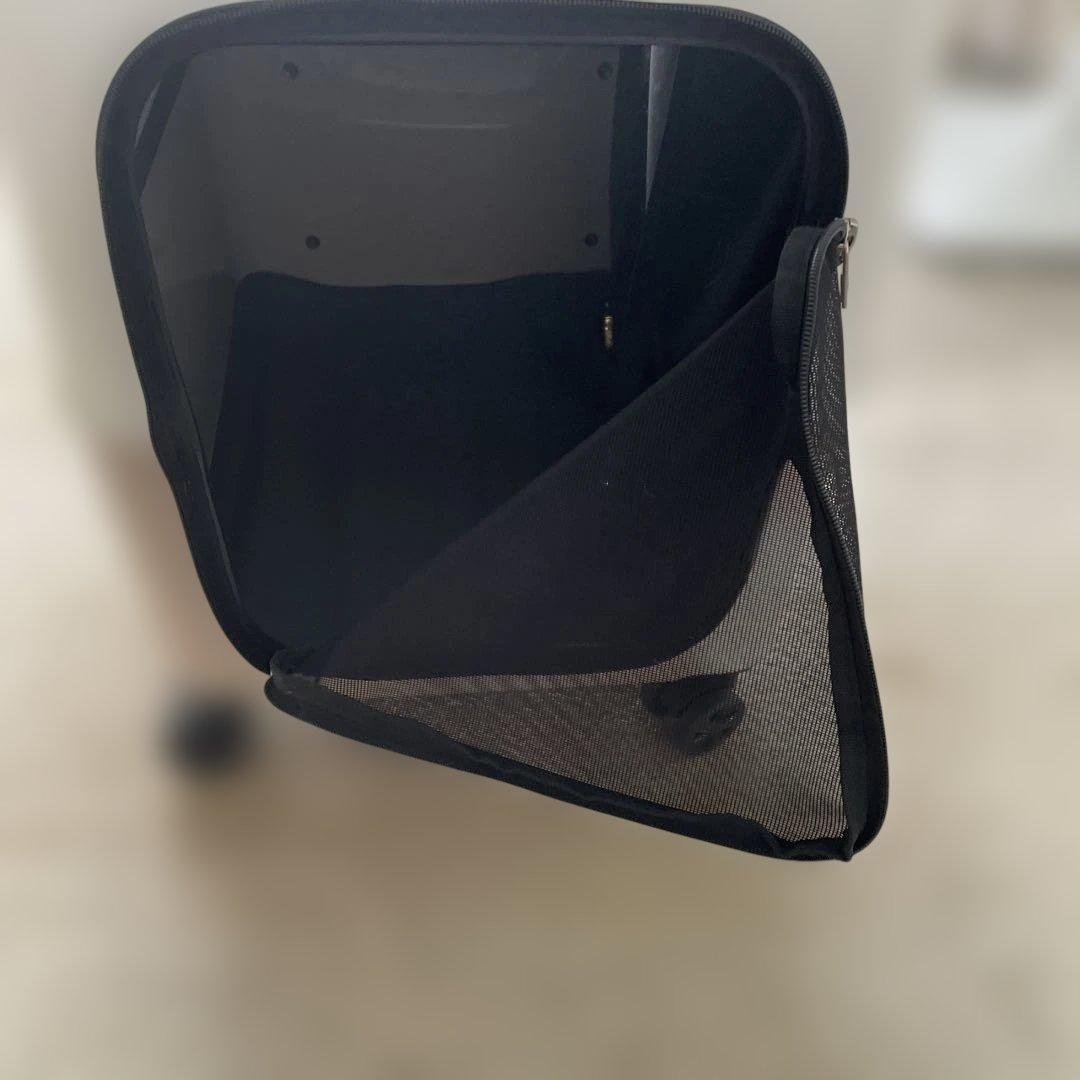 キャスター付きペットカート ホワイトとベージュ