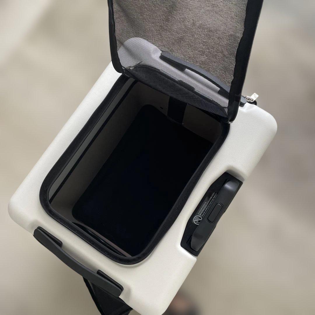 キャスター付きペットカート ホワイトとベージュ