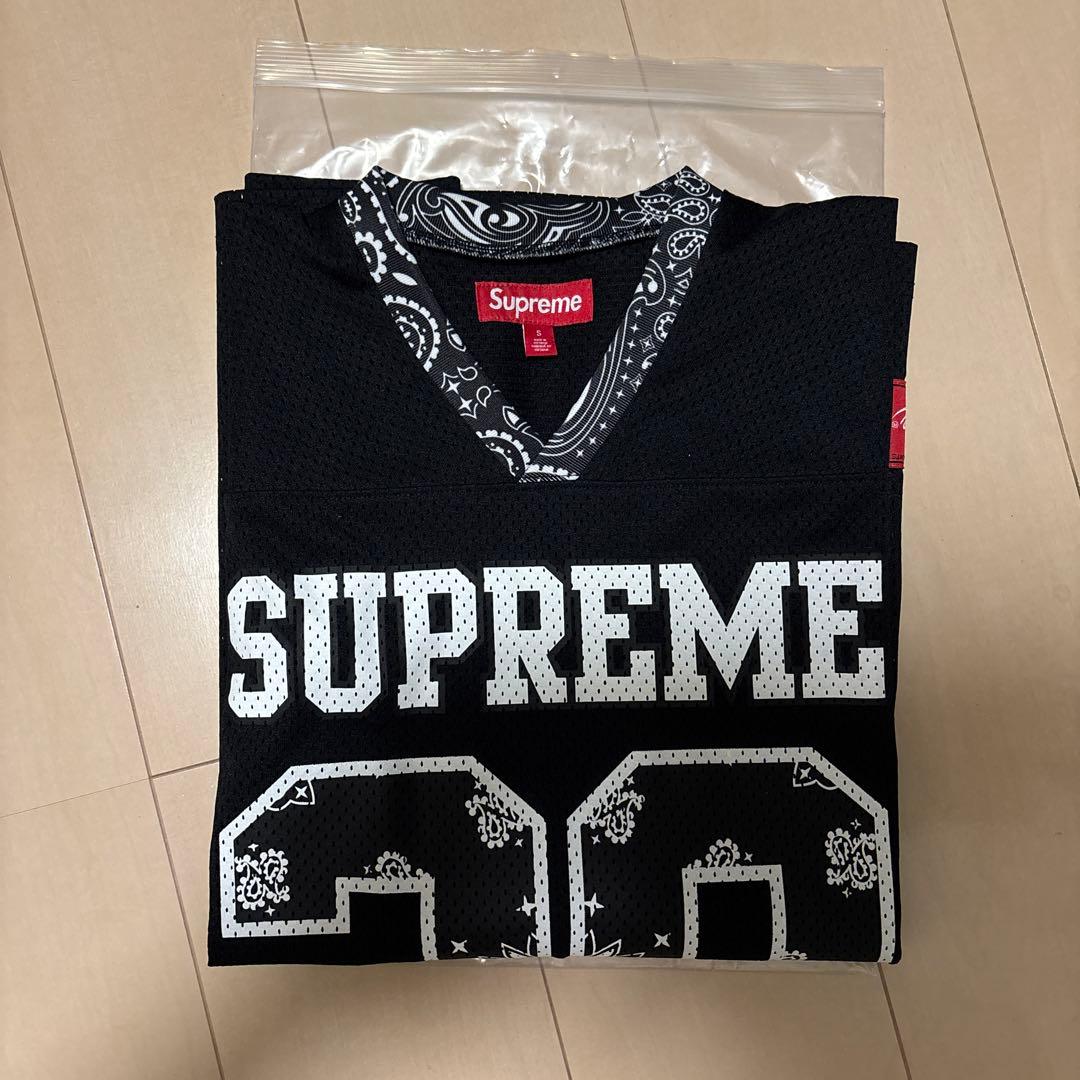 SUPREME Tシャツ