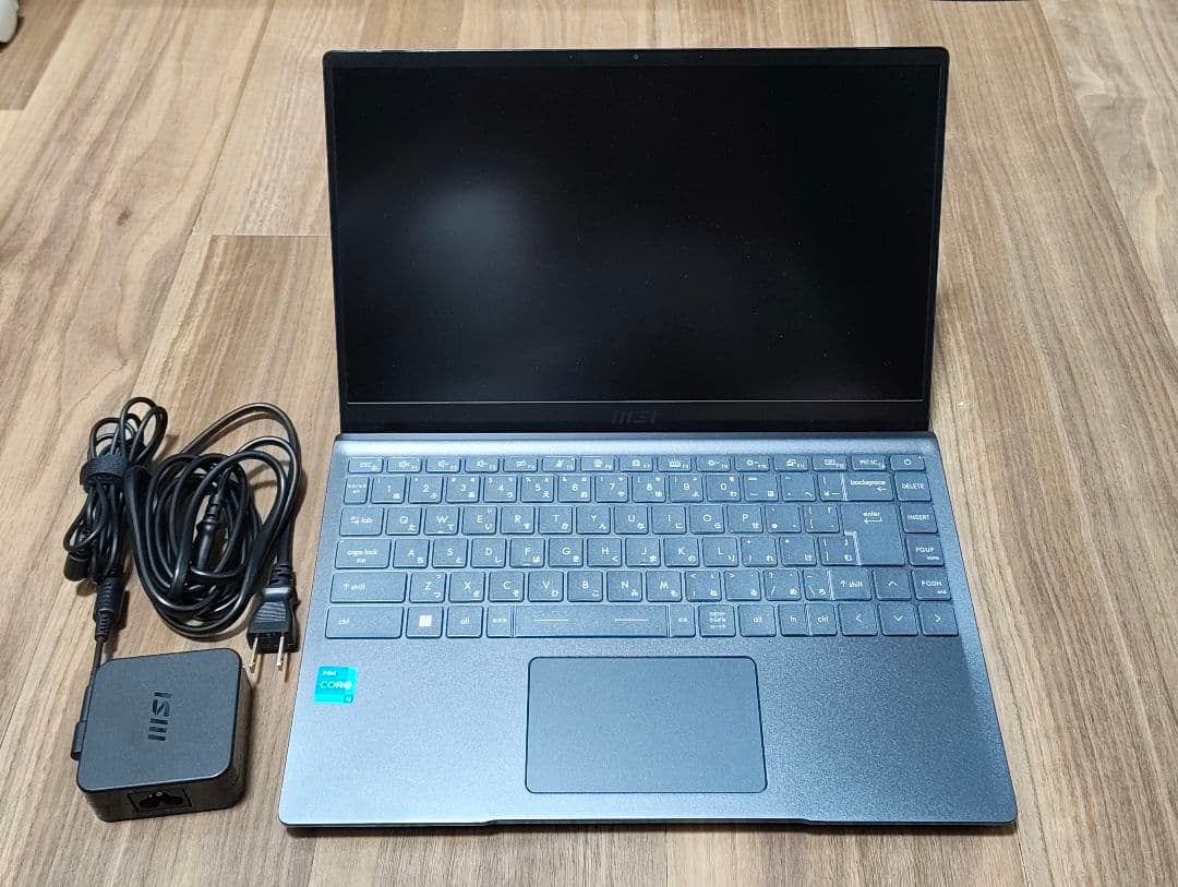 MSI　 Modern14　Core i3 メモリ8G　SSD256GB