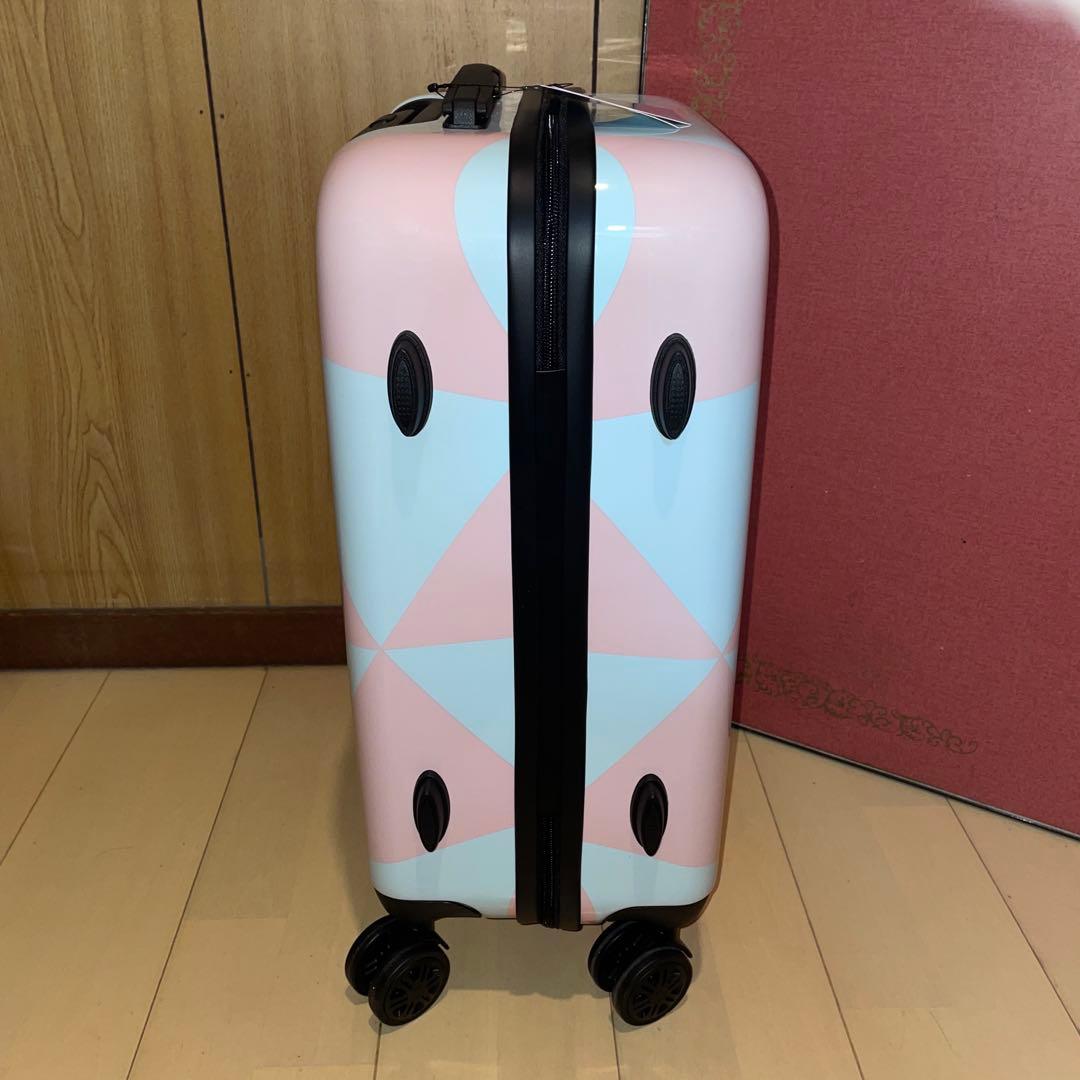 SEVENTEEN × サンリオキャラクターズ　キャリーケース　セブチ