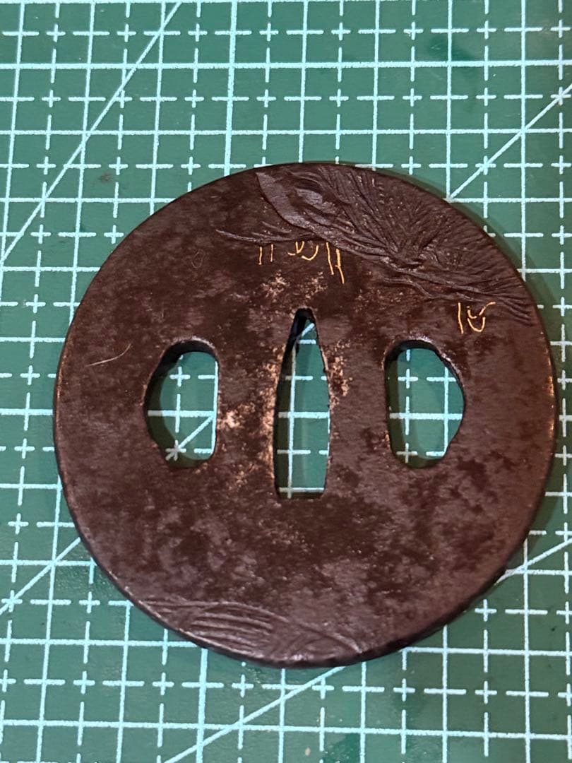 金属製 鍔(つば) 金色装飾