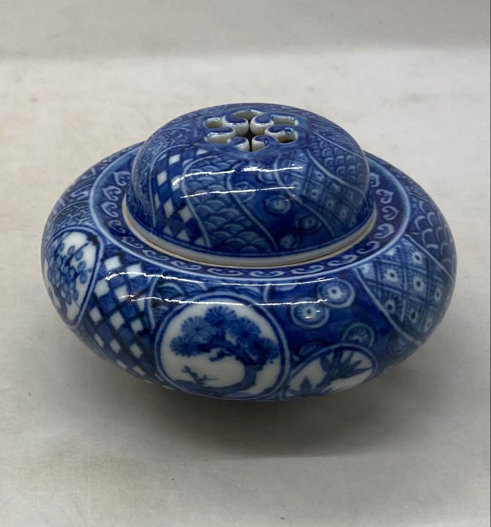 B504s「染付捻紋に松竹梅図 香炉」嶋田寿楽作　九谷焼　箱無　香道具