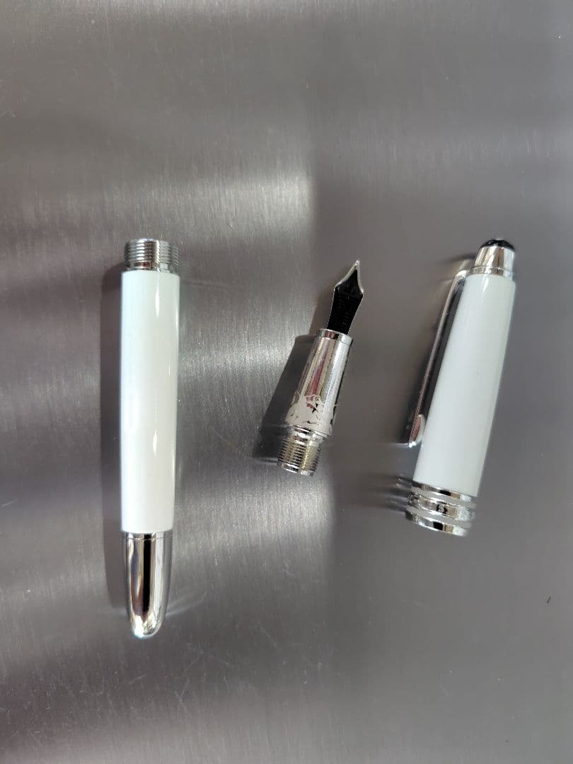 モンブラン　マイスターシュテュック トリビュート　万年筆　お値下げ不可