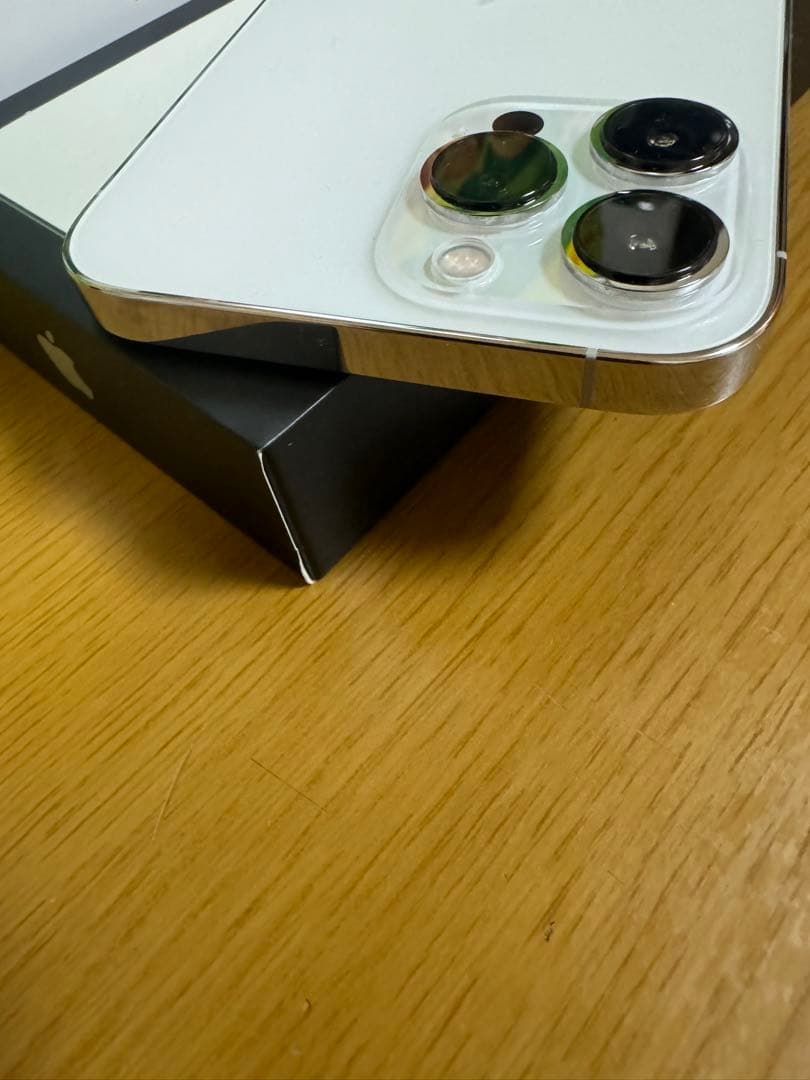 携帯電話本体 iPhone13Pro max