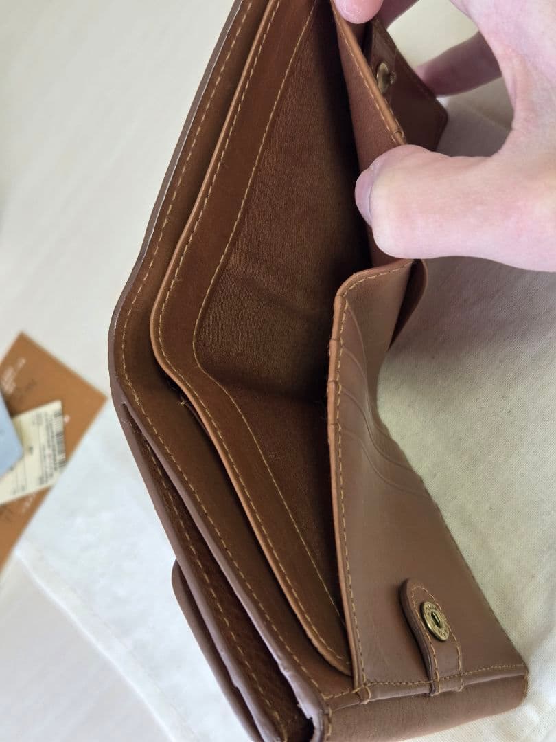 ゲンテン　エクバターナ　三つ折り財布　コニャック