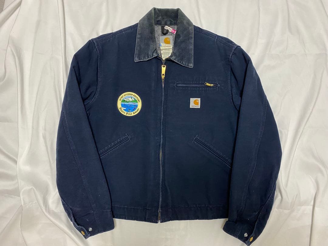 カーハートデトロイトジャケット