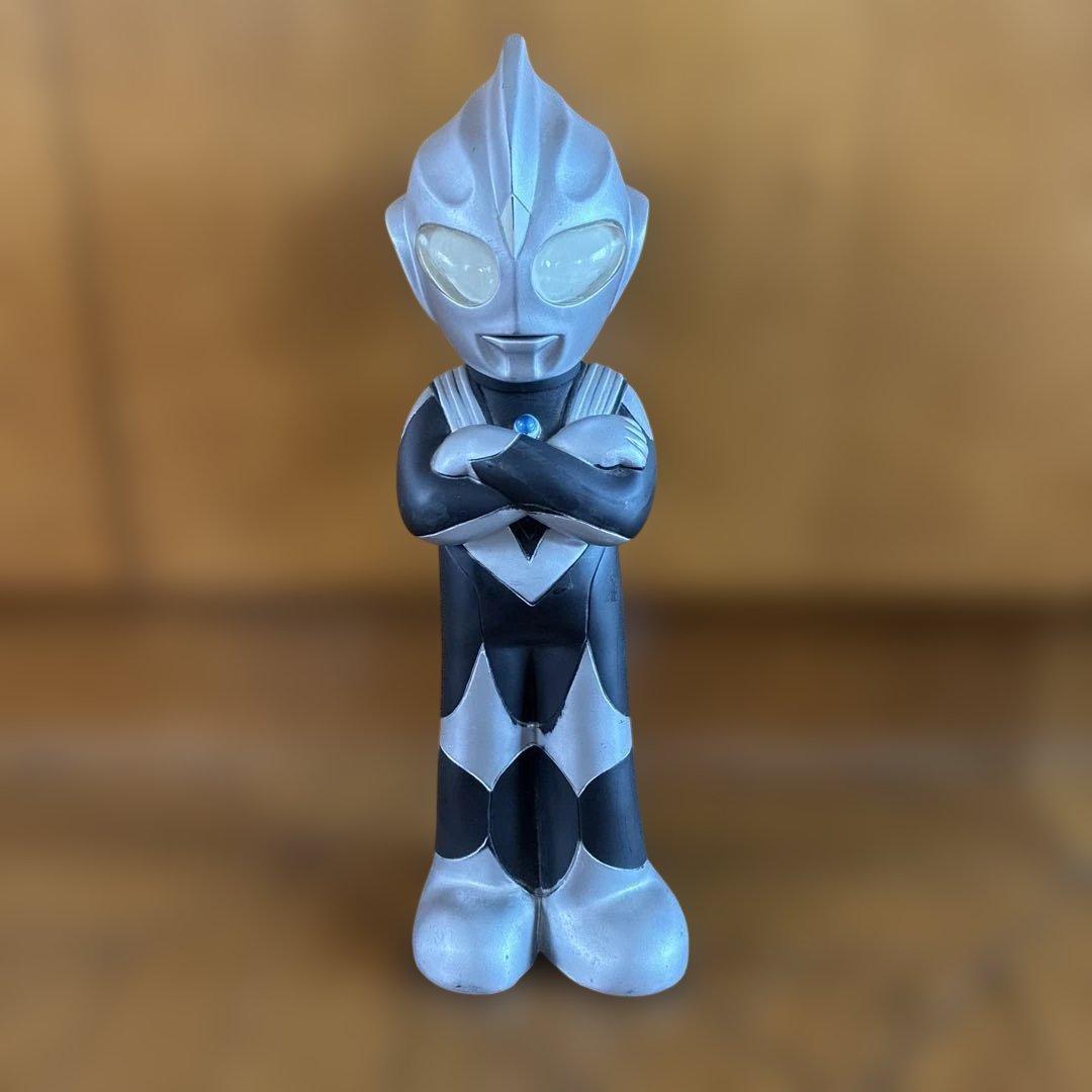 ウルトラマンティガダーク ビッグソフビ 貯金箱