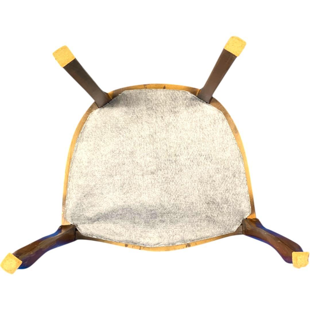 ロココ調　高級アンティーク家具　フランス製　フランス家具　木彫り　猫足　彫刻