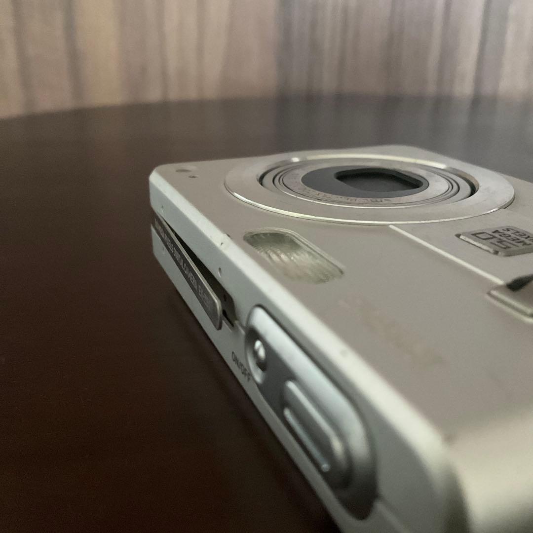 デジタルカメラ Casio EXILIM EX-Z57