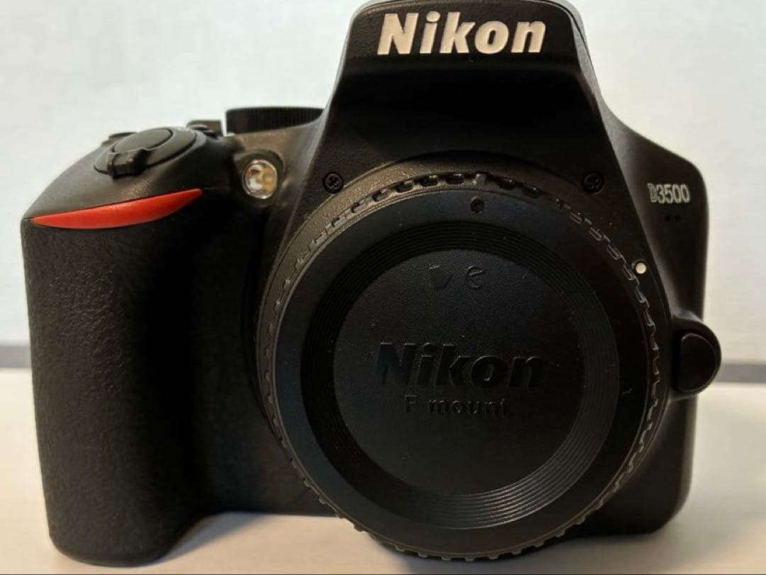 【使用頻度極少・美品】Nikon D3500 デジタルカメラ（レンズ付）