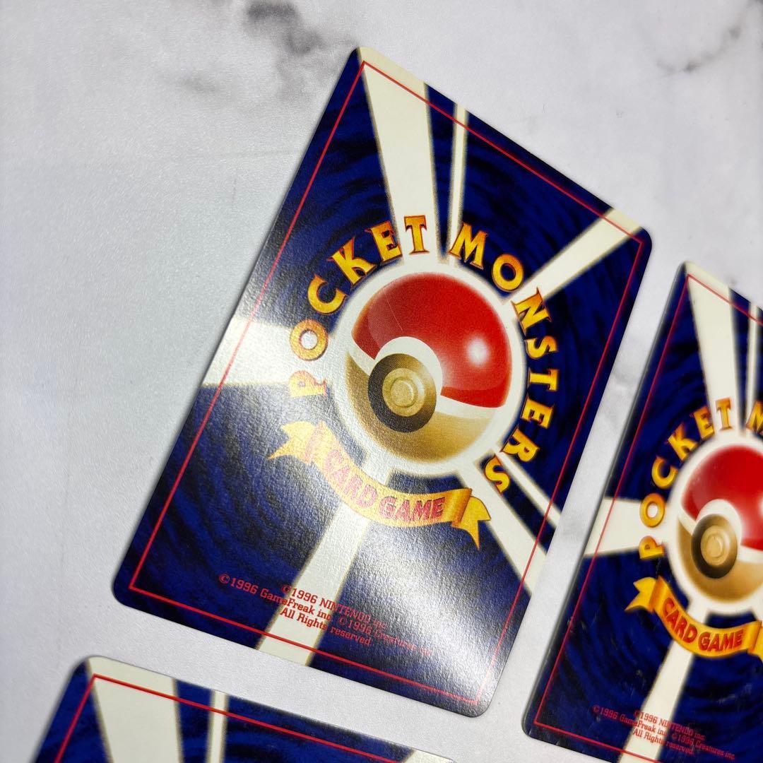 ポケモンカード　旧裏　セレビィ・ライコウ・ヘルガー・ハッサム　4枚セット