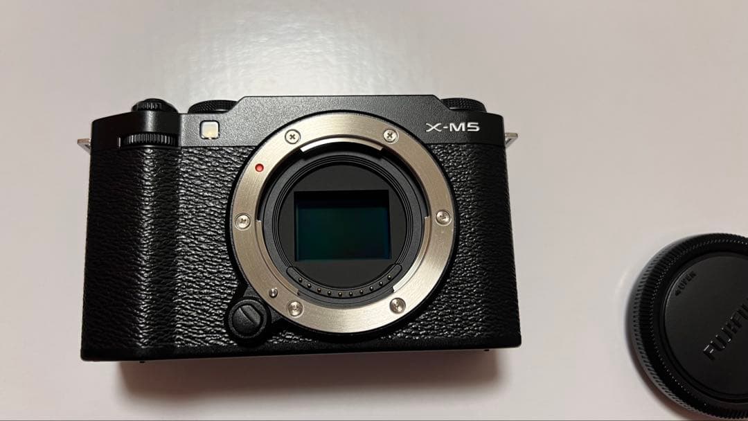 FUJIFILM X-M5 ミラーレスカメラ 本体とレンズセット