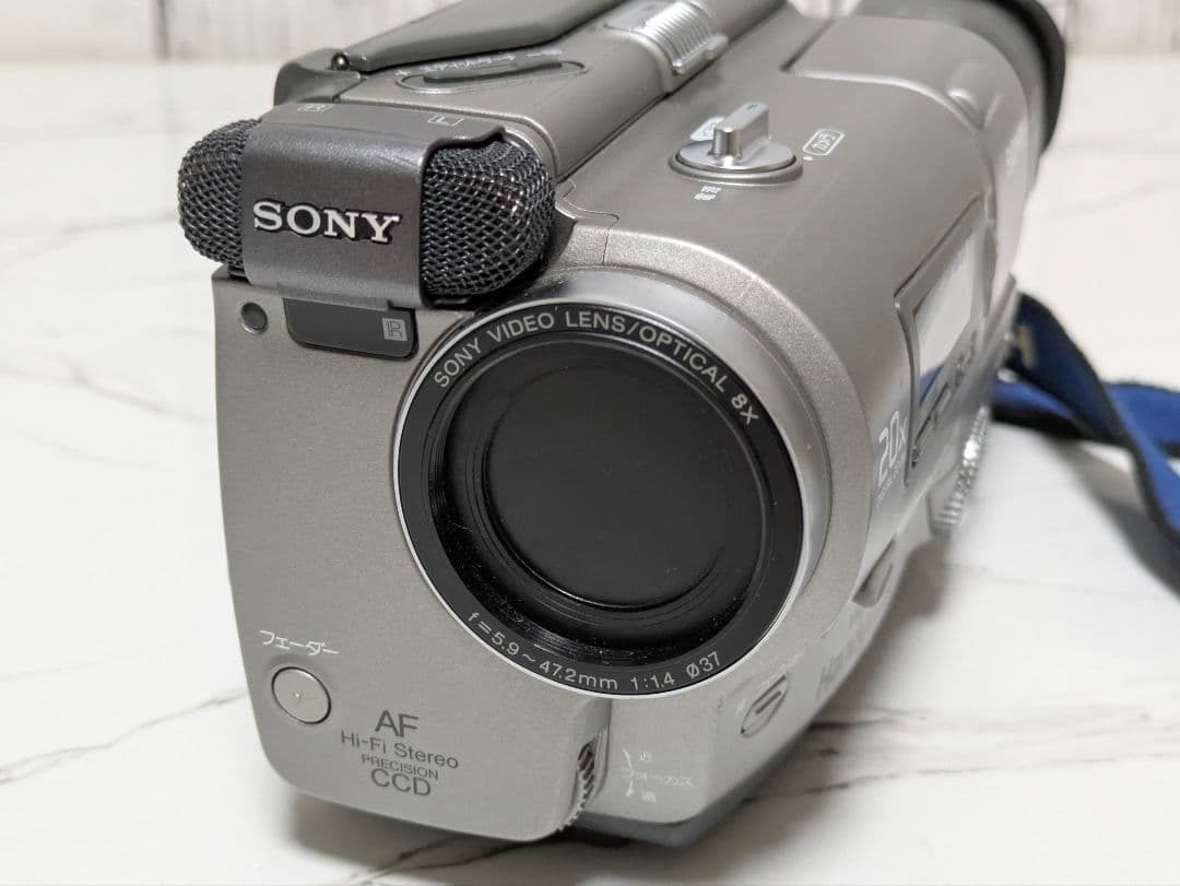 SONY　CCD-TR2　Hi8　8mm対応