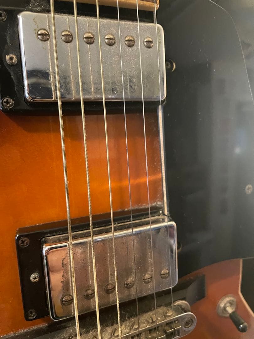 light　　　Ibanez Artcore AF75-BS フルアコ