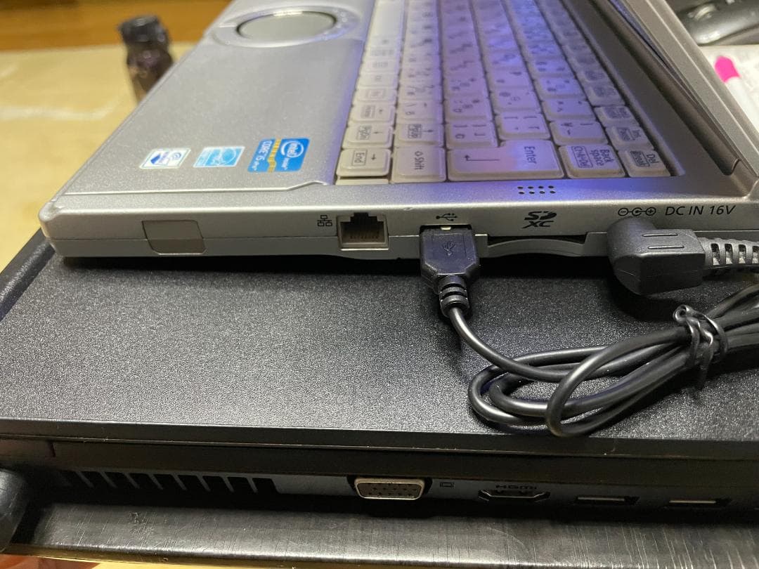 Panasonic Let's note CF-SX2 + 純正予備バッテリー