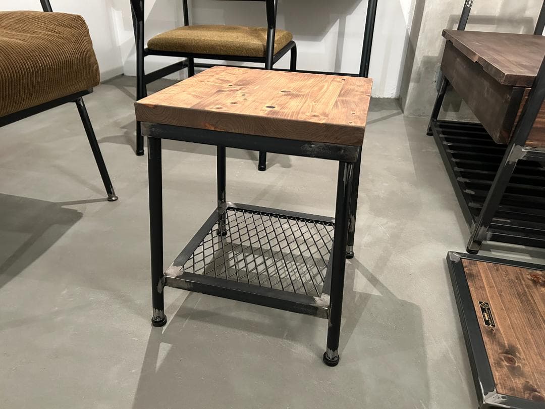 インダストリアルブランチ【サイドテーブル（展示品）】アイアン家具/ハンドメイド