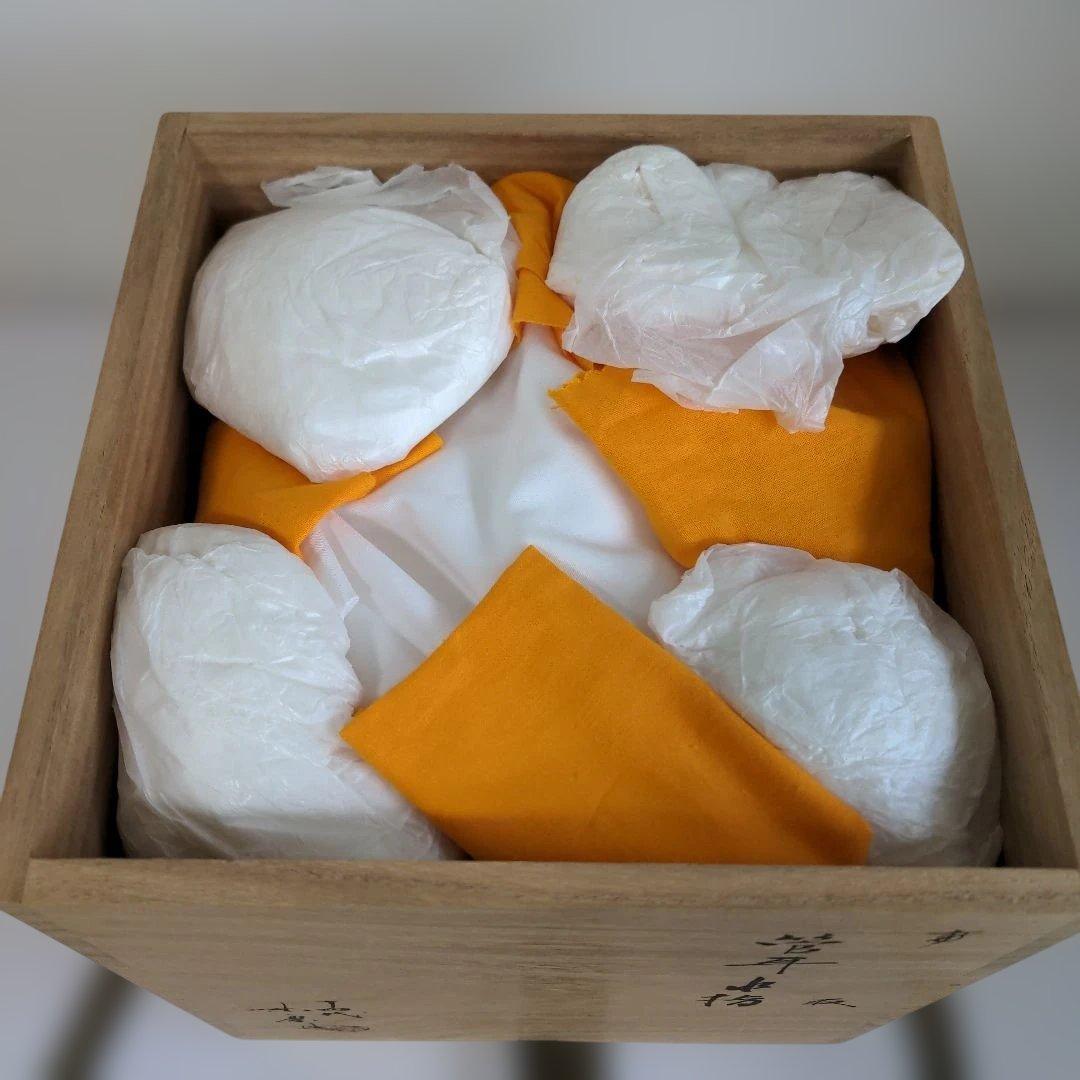 【美品】高取焼　14代 亀井味楽作　管耳つき水差し　共箱　茶道具