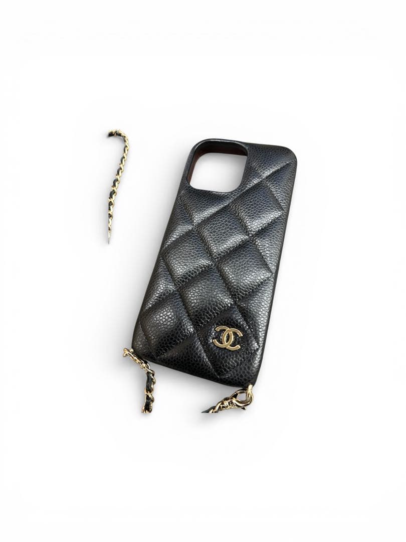 CHANEL ブラック キルティング iPhoneケース