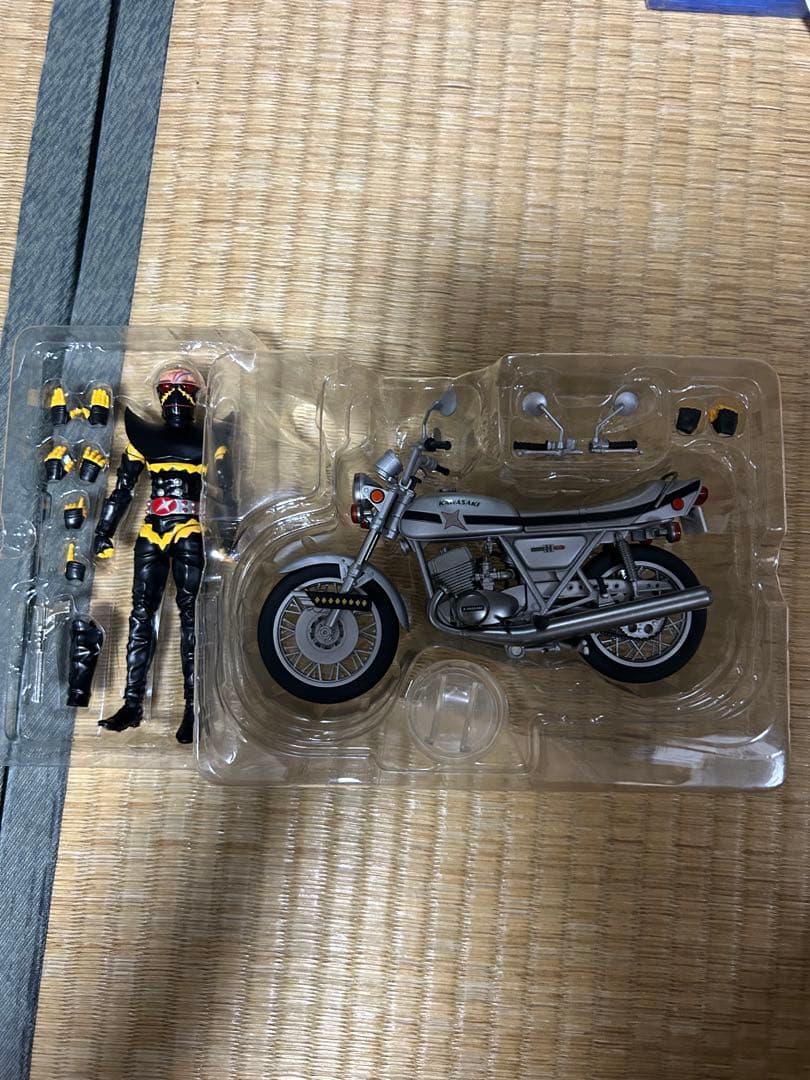 (魂ウェブ限定)shf白いカラス&shfハカイダー　２個セット