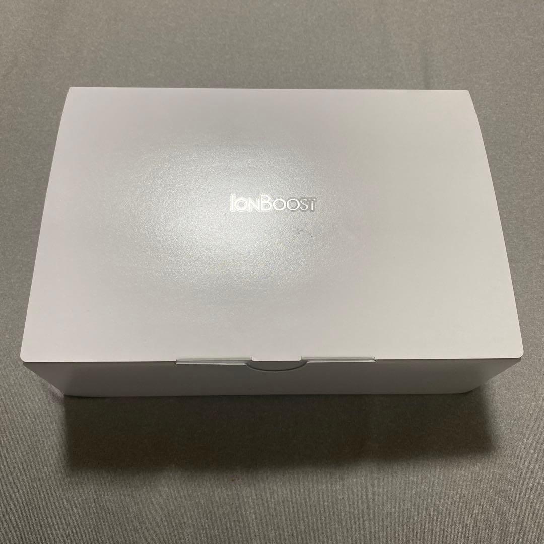 【新品未使用】パナソニック イオン美顔器 EH-SS85-W