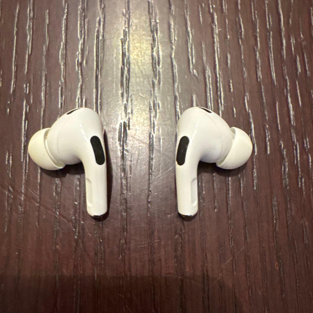 AirPods Pro 2 本体 充電ケーブル付き　正規品