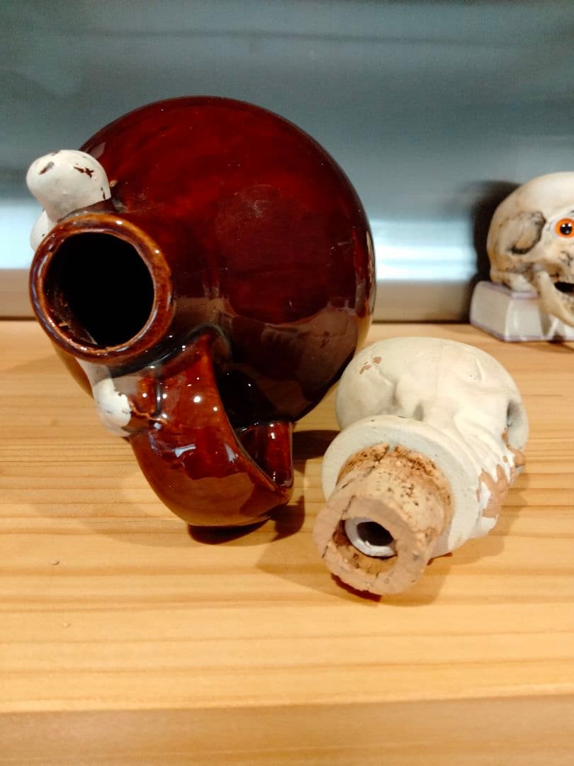 50s スカル　ドクロ　ビンテージ　デカンタ　クロスボーン ペンキ