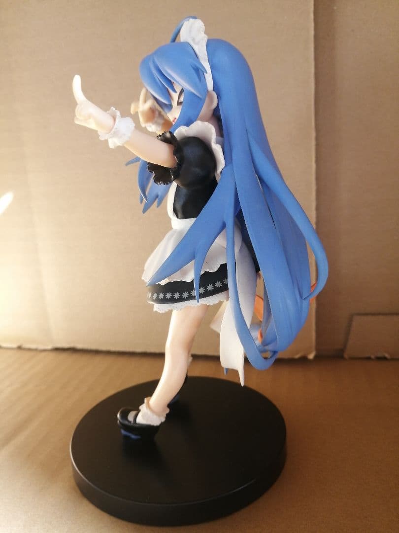 らき☆すた　≒　おん☆すて　プレミアムフィギュア　泉こなた　らきすた　おんすて