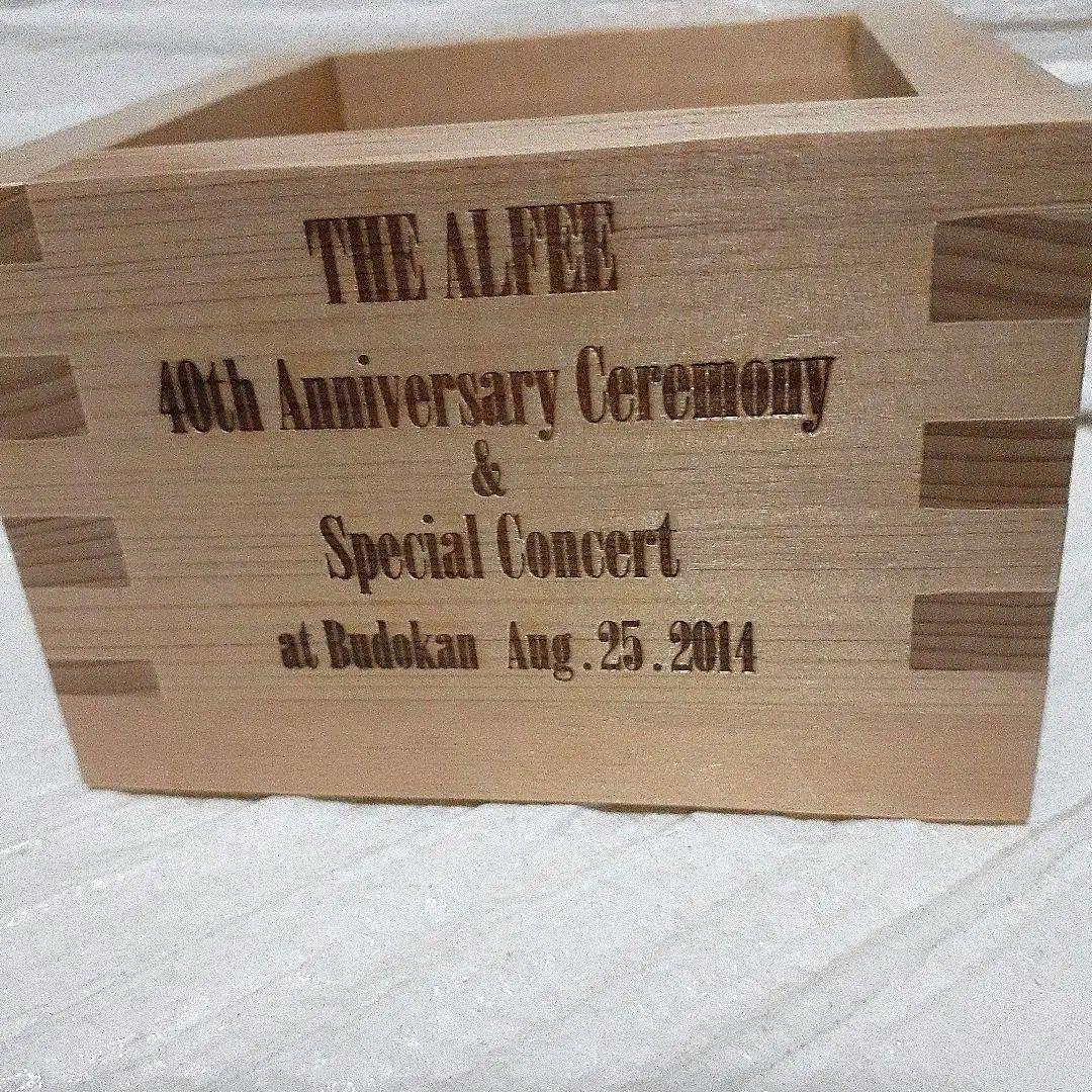 THE ALFEE 40周年記念サイン入り枡