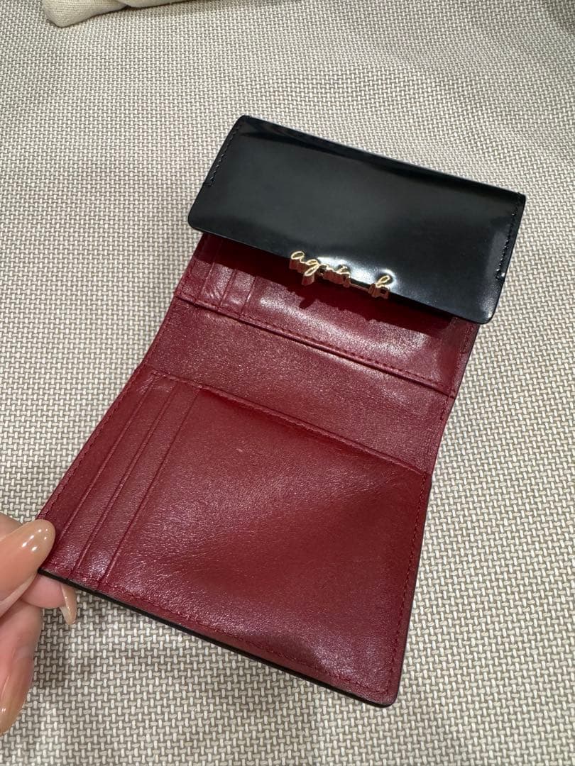 アニエスベー　黒のレザー三つ折り財布