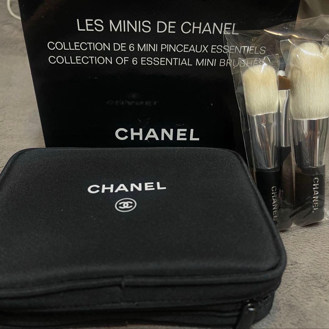 シャネル レ ミニ ドゥ シャネル 2009 ブラシ ６本セット ポーチ 未使用