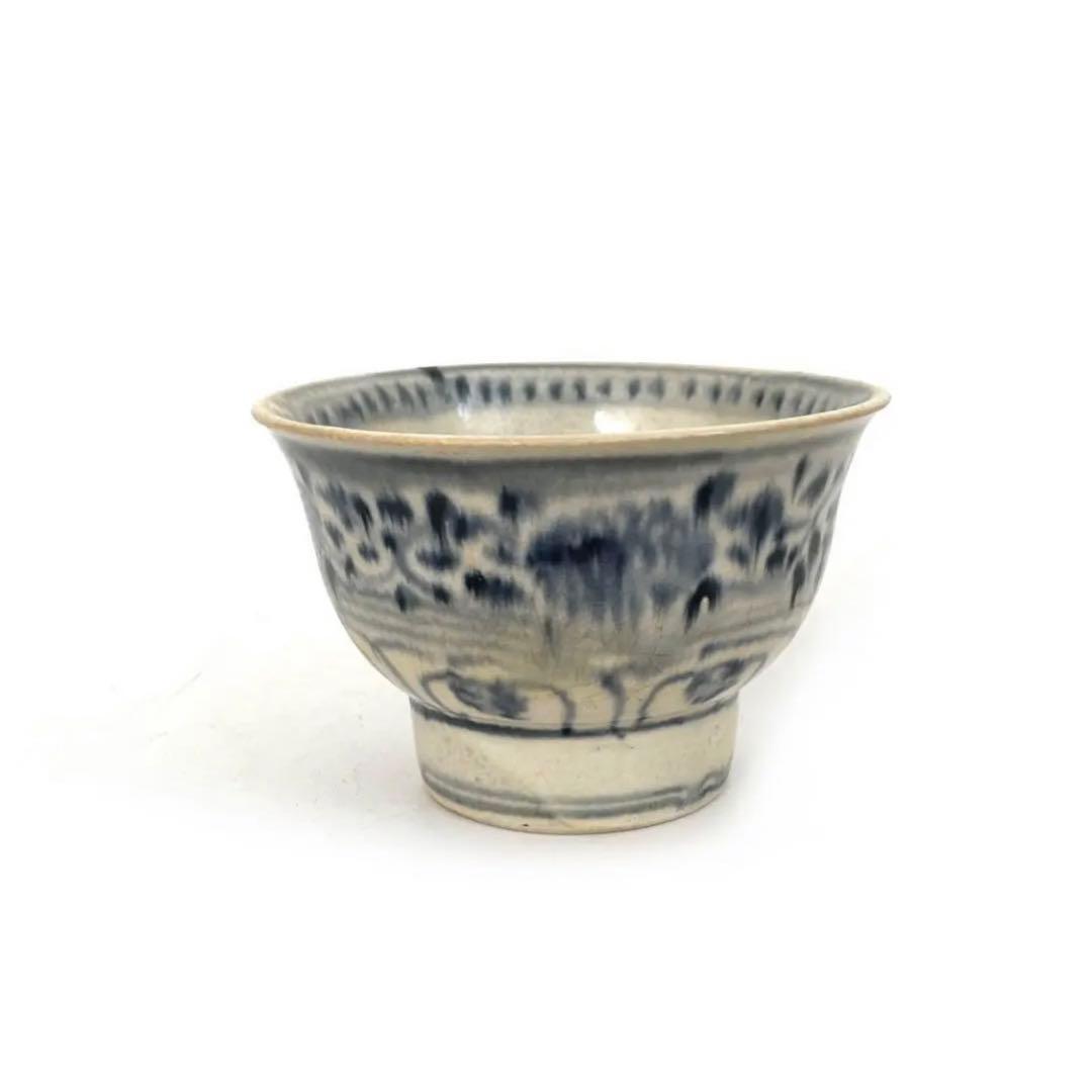 骨董　アンティーク　安南　絞手　茶碗　ベトナム古陶磁　蜻蛉手茶碗