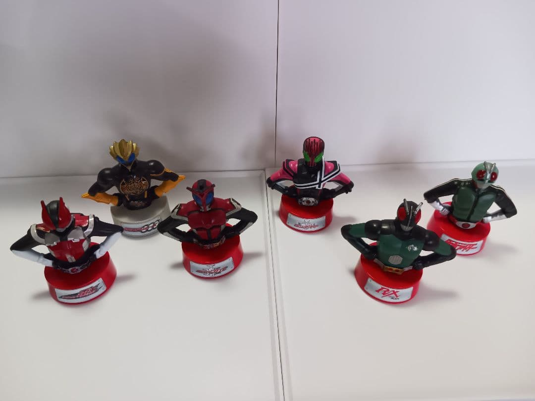 仮面ライダー　フィギュア