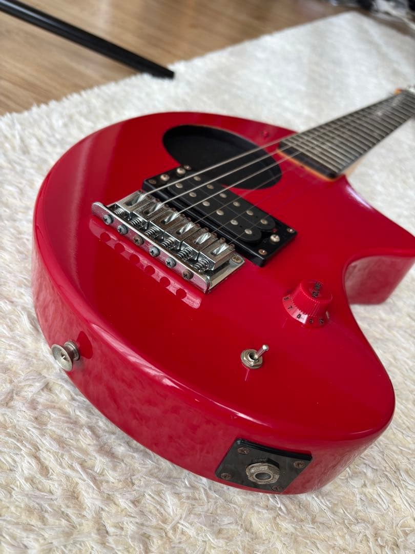 赤いZO-3 フェルナンデス　結構美品　完動品です