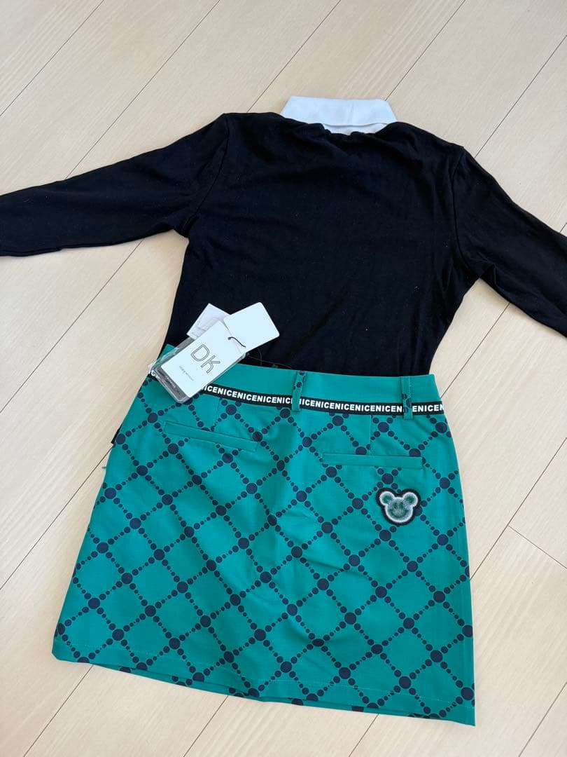 ゴルフウェア　セットアップ