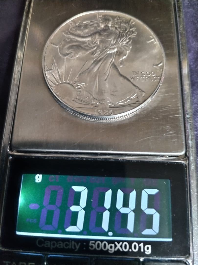 初年度品）1986年イーグル銀貨１オンス　ウォーキングリバティ