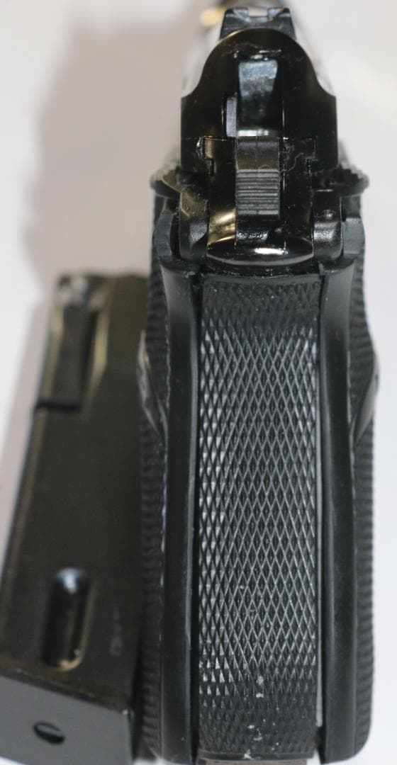 希少！マルシン工業製ABS樹脂製モデルガン ベレッタＭ８４ 消音器　合法品未発火