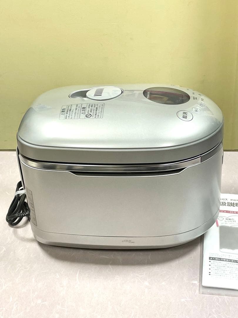 09010 美品❗️5.5合都市ガス大阪ガスリンナイ直火匠ガス炊飯器5合