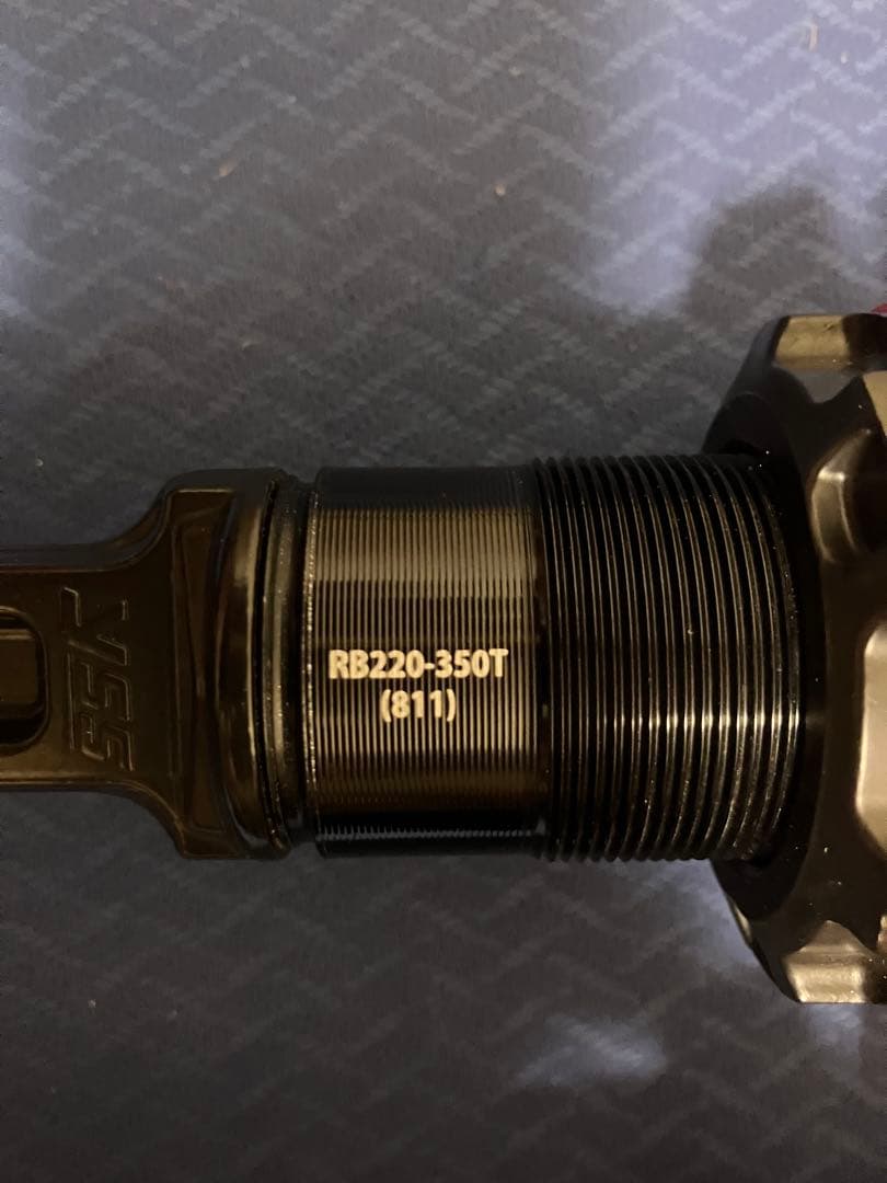 YSS リアショック　HONDA スーパーカブ C125 プリロード金具付き