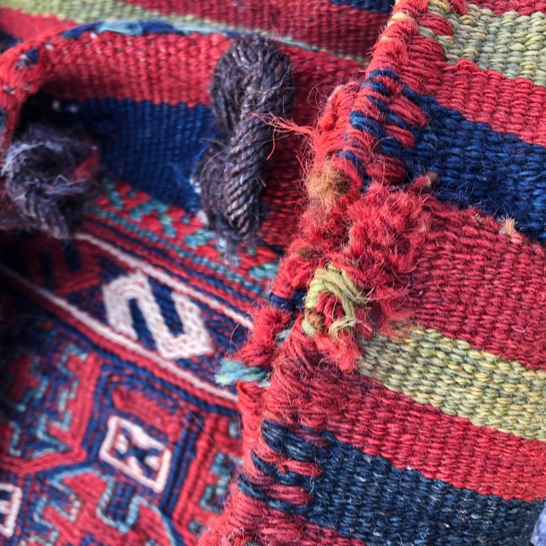 アンティーク クルド系 スマック織 鞍掛袋を開いたランナー 手織りトライバルラグ