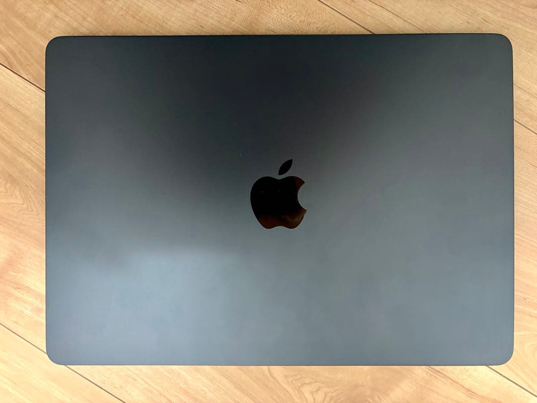 MacBook Air M3 2024 13 インチ 16GB/256GB