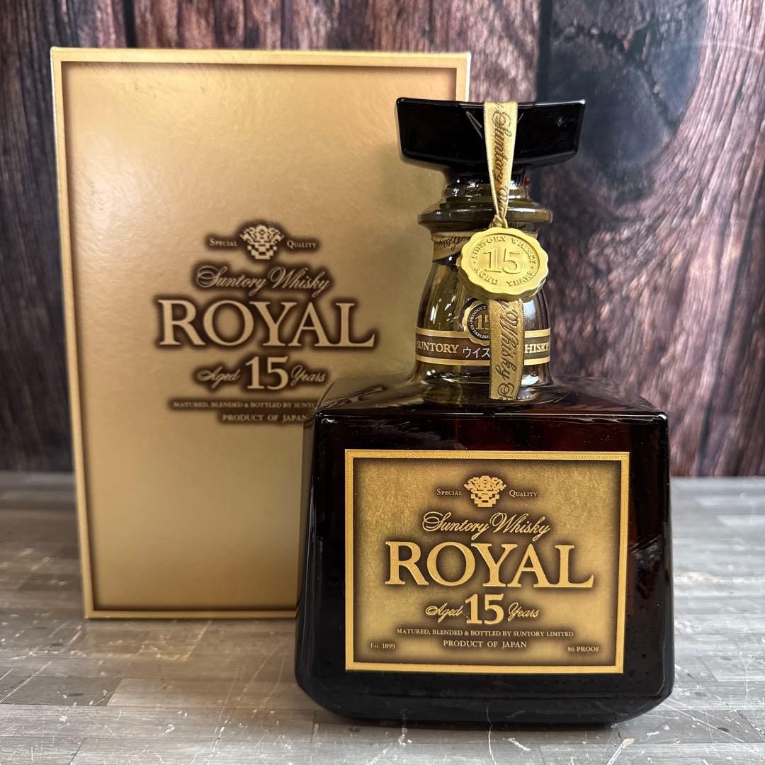 ③未開栓 サントリー ウイスキー ローヤル15年 ゴールドラベル 750ml