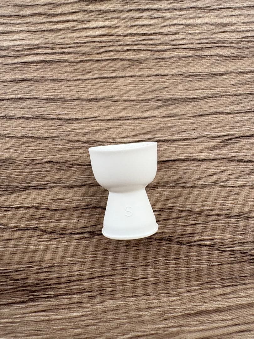 AirPods Pro 第2世代 Lightning端子 MQD83J/A