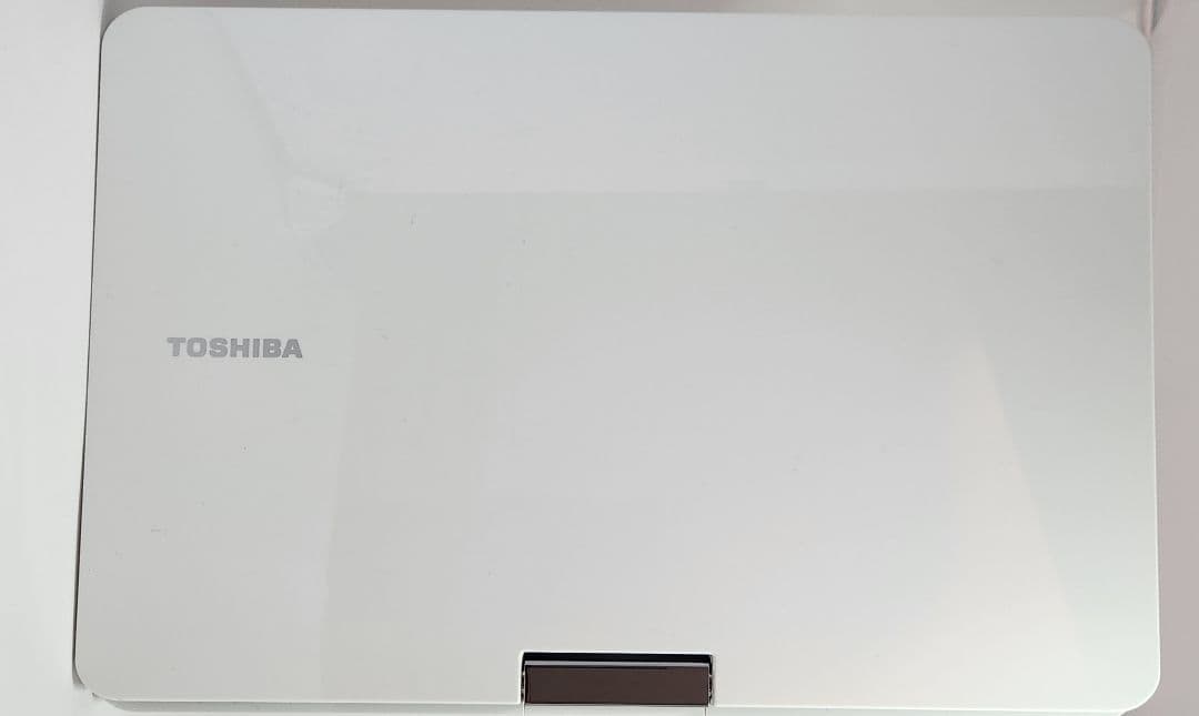 【TOSHIBA/REGZA】10.1インチ/ポータブルDVDプレーヤー
