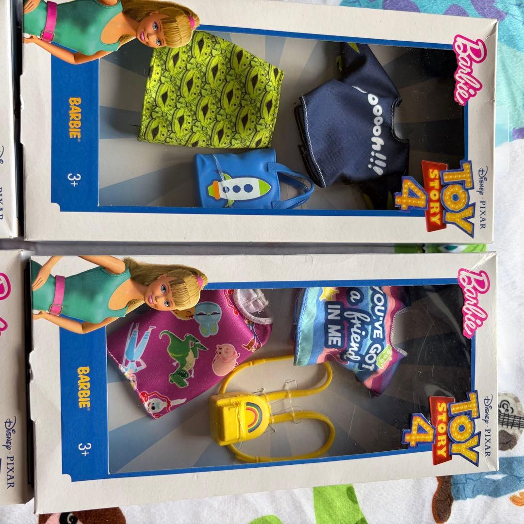 バービー トイ・ストーリー4 衣装セット アウトフィット Barbie 4着