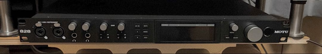 （美品）MOTU 828