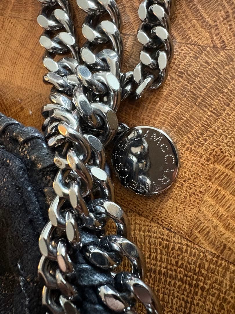 STELLA McCARTNEYブラックキルティングショルダーバッグ